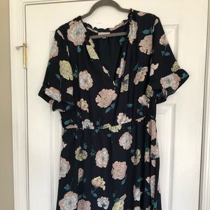 LOFT Outlet Flutter Sleeve Dress